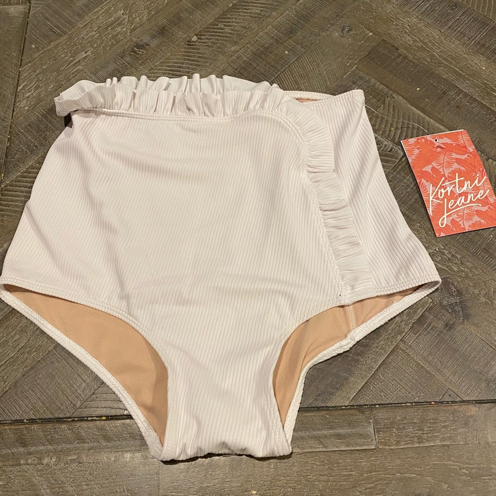 KJ - XS white ribbed